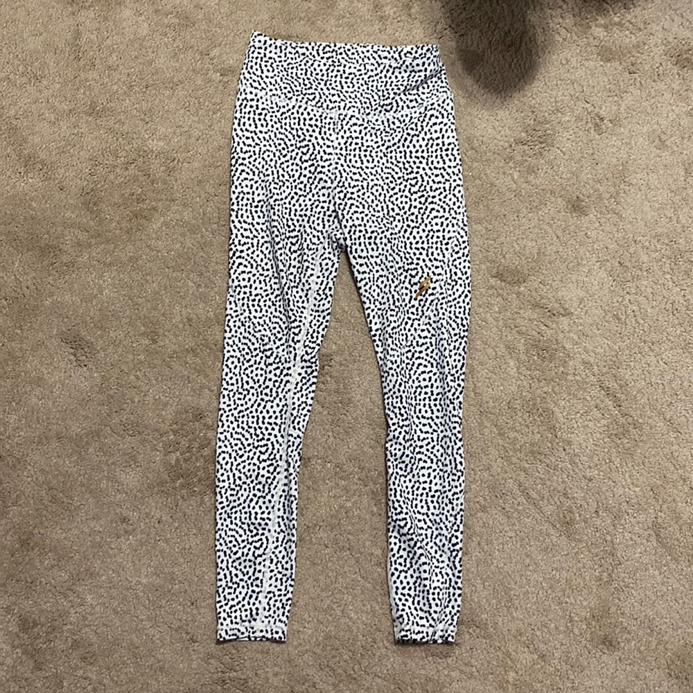 7/8th crop leopard workout leggings